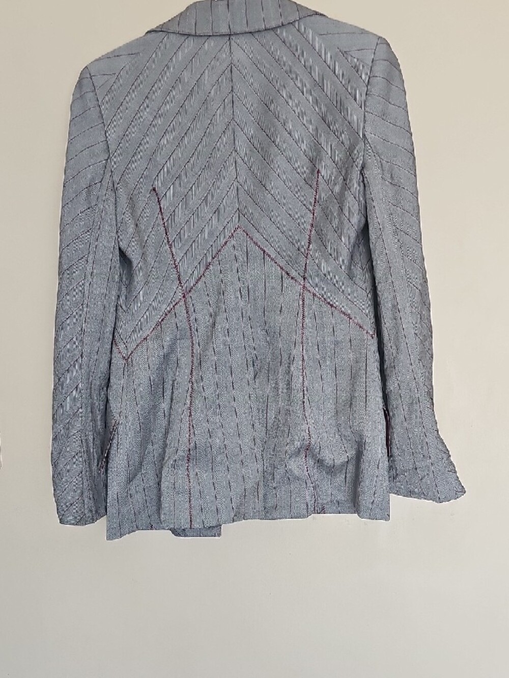 bebe Gray Pinstripe Two-Piece Suit with Burgundy Lining - Picture 3 of 13